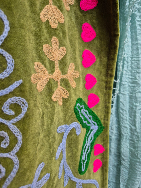 Velvet Peacock